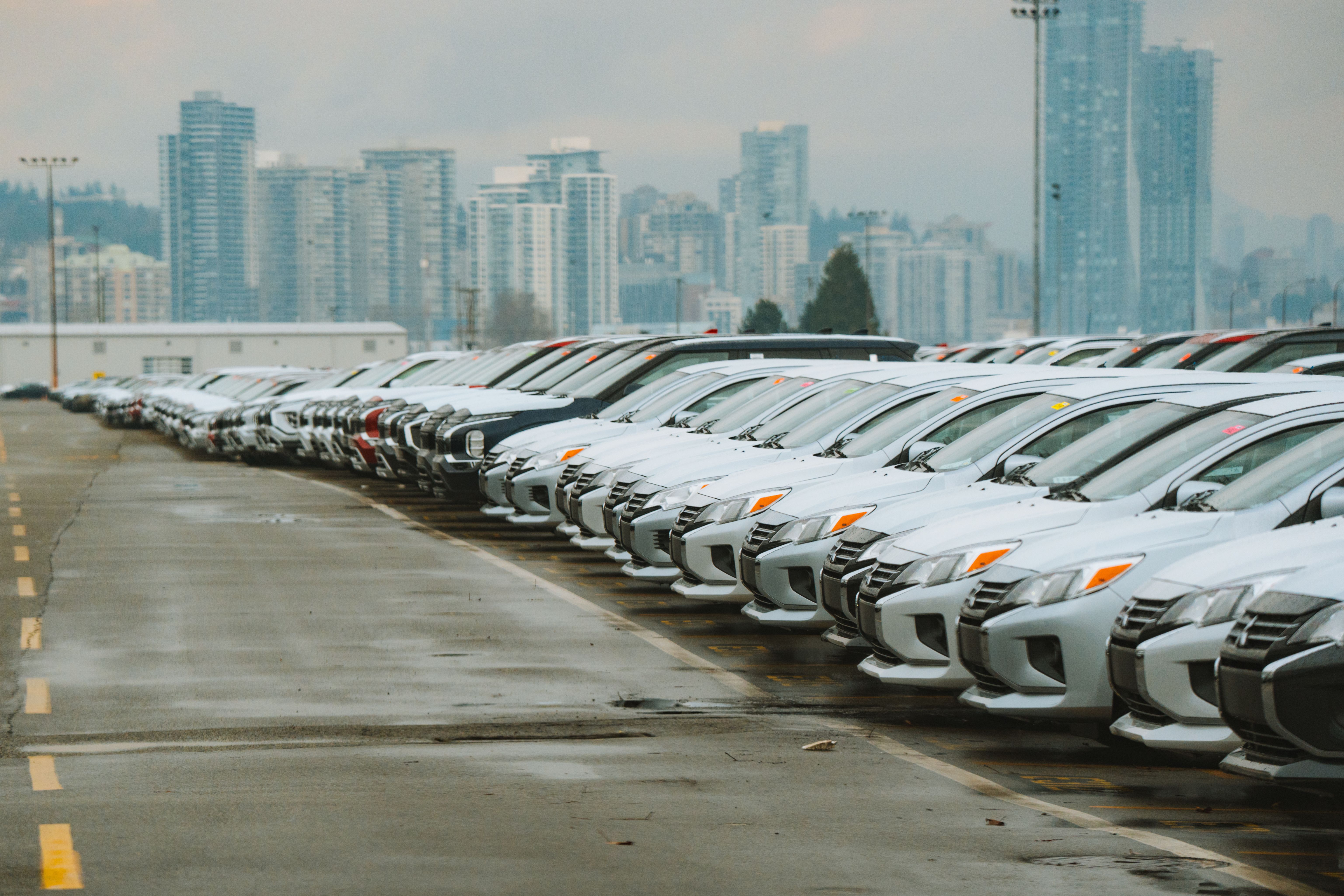 Trump's China Auto Headache: US Industry Demands Ban