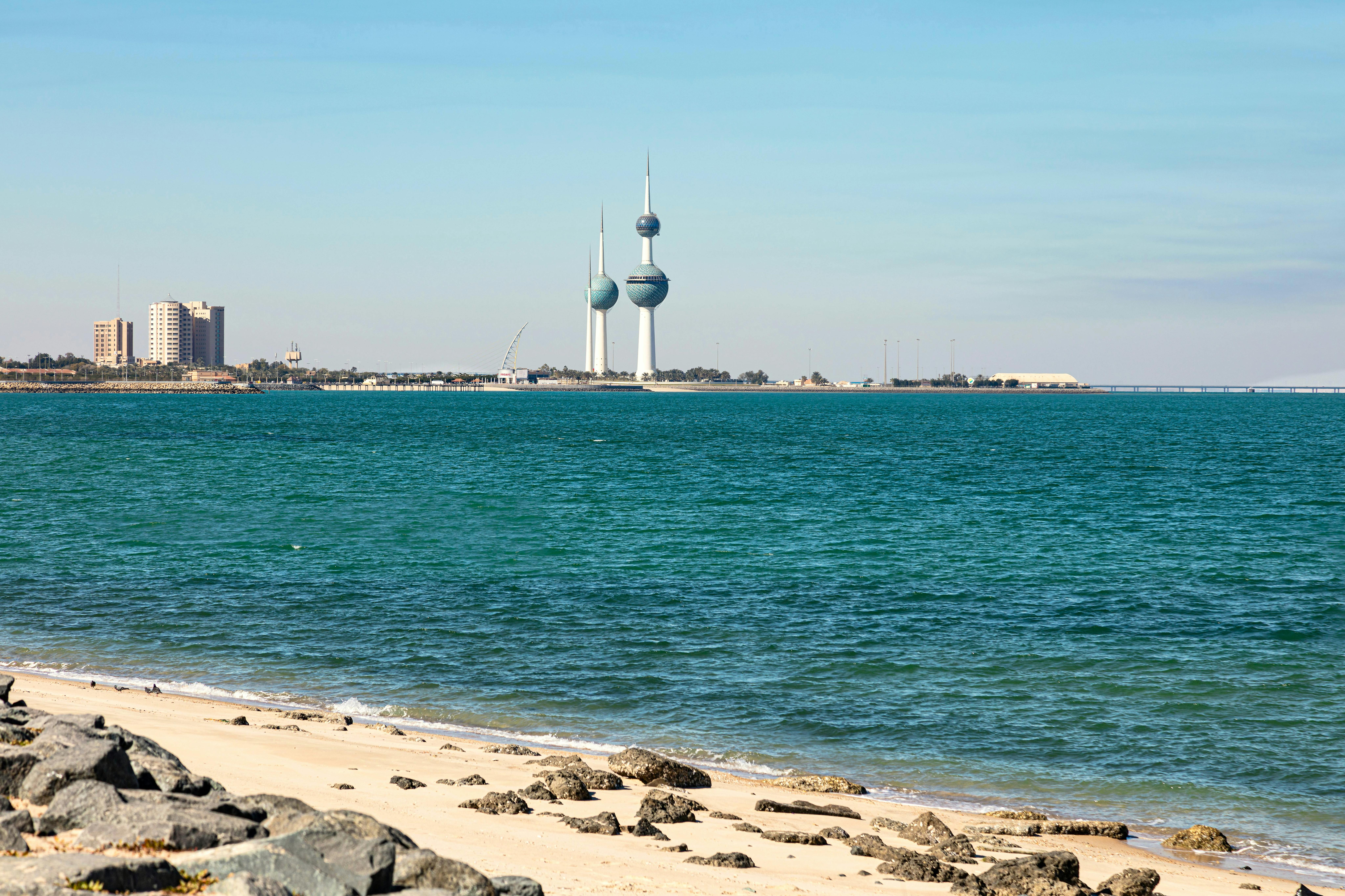 Mideast on Edge: Kuwait Defenses Activated as US Strikes Iran Overnight